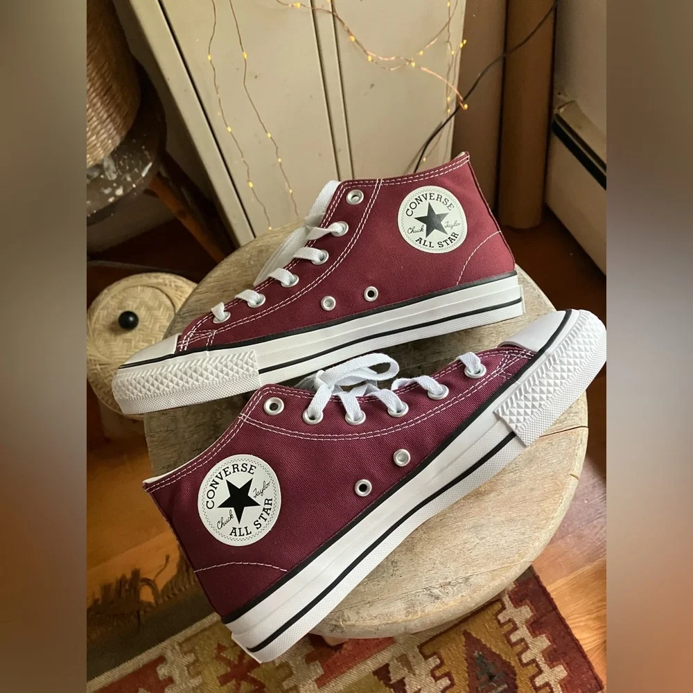Converse Chuck Taylor All Star Pro Mid Burgundy Shoes - Picture 2 of 16